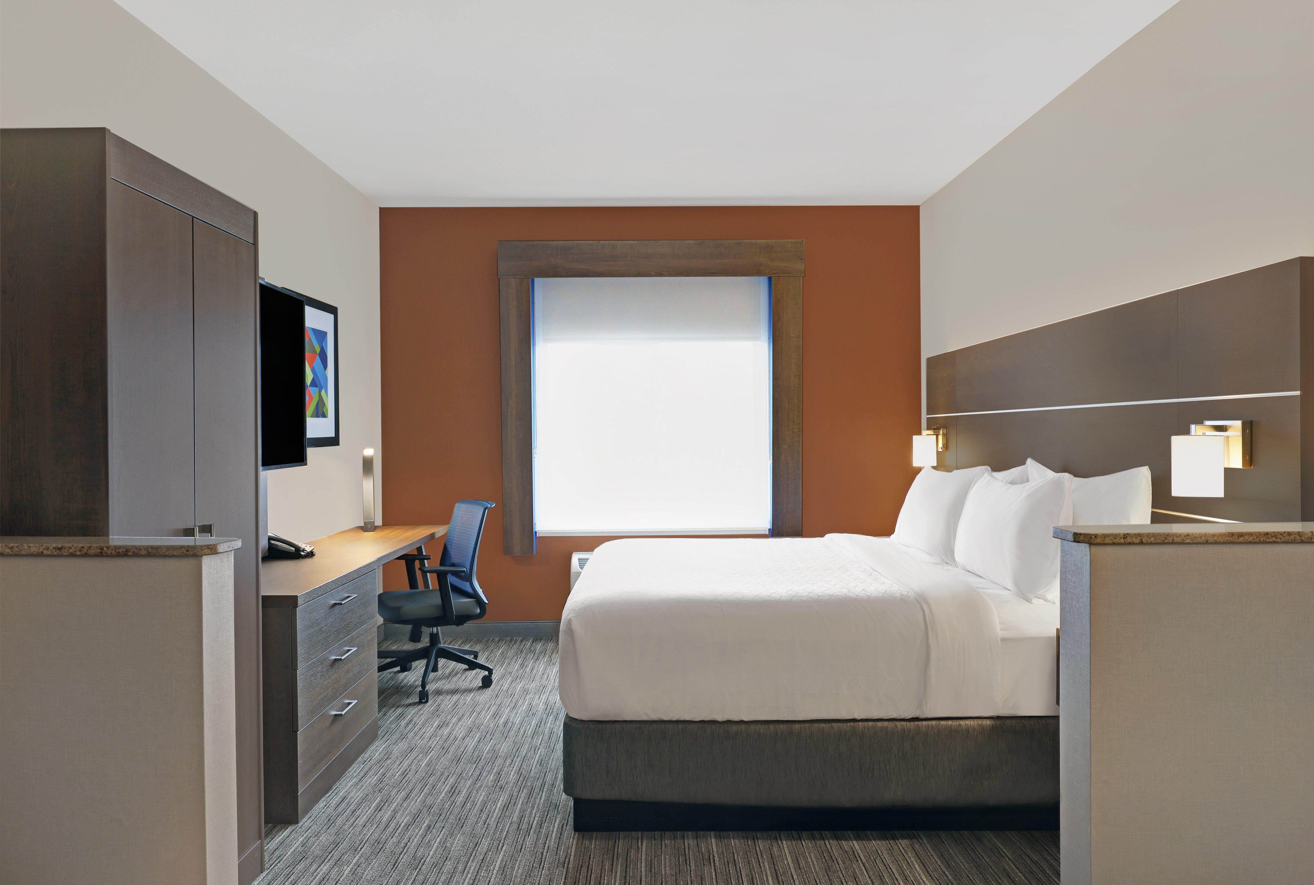 Holiday Inn Express Newport By Ihg Esterno foto